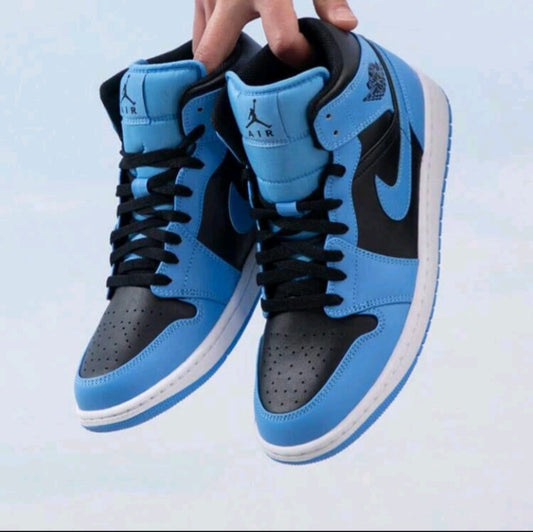 Nike AJ1 AIR JORDAN 1 MID Basketball Shoes